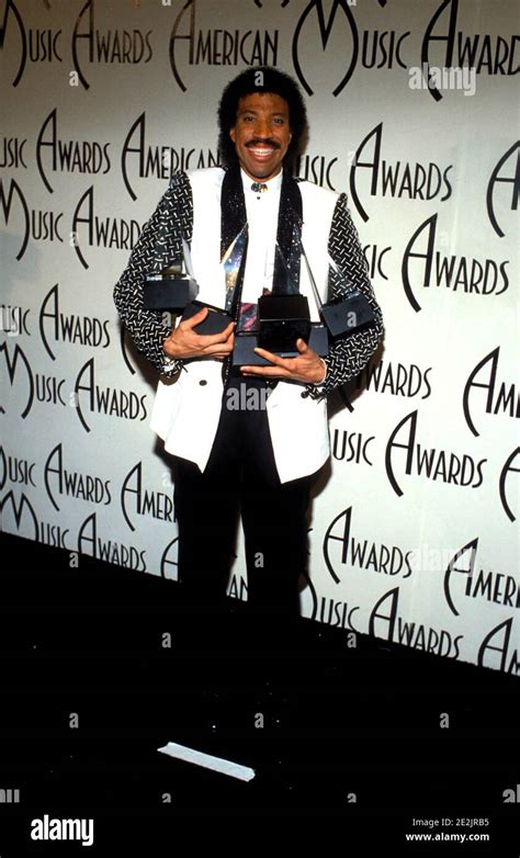 Lionel Richie at the 1985 American Music Awards Credit: Ralph Dominguez ...