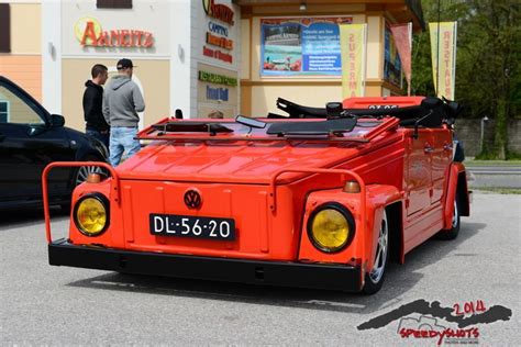 Slammed Vw Thing Volkswagen 181 Classic Volkswagen Volkswagen