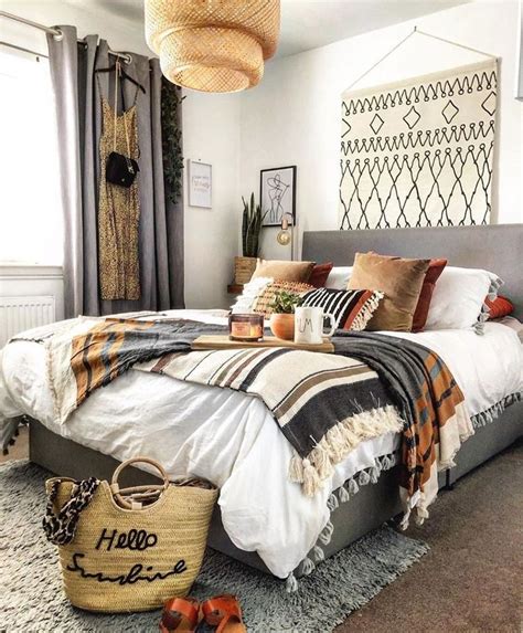 Pin By Bohoasis On Boho Tapestry Bedding Bedroom Design Simple