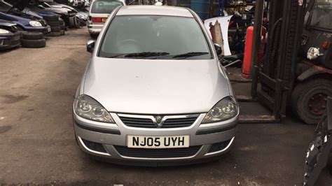 2005 Vauxhall Corsa SXI Twinport 3dr Hatch 1 2 Petrol Silver BREAKING