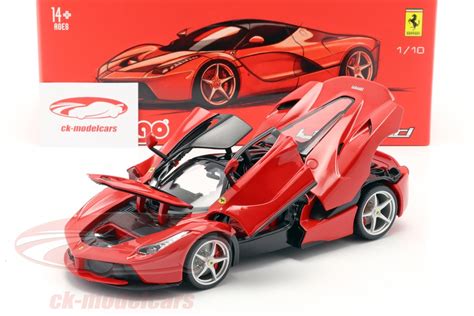 Bburago Ferrari Laferrari Red Signature R Model Car