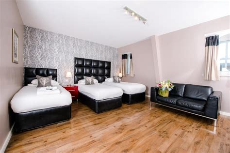 The Royal Hotel Cardiff Deals & Reviews, Cardiff | LateRooms.com