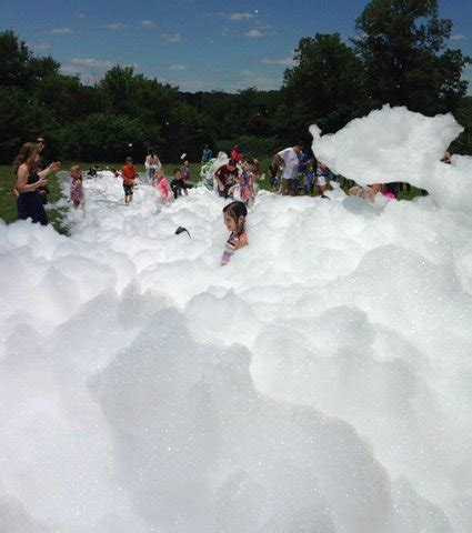 Foam Machine & Party Rental | MartiBirdsPartyinflatables.com Houston Tx