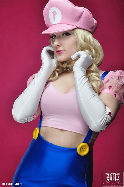 Jennifer Van Damsel Super Mario Princess Peach Naked Cosplay Asian