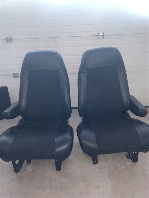 Chevy Silverado Seats For Sale In Marysville Wa Offerup