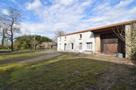 Maisons avec garage à vendre La Planche 44140 1 annonce Logic immo