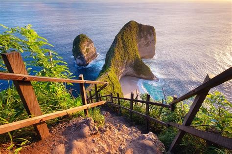 Menikmati Keindahan Pantai Kelingking Di Nusa Penida Dan Penginapan