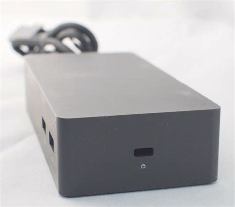 Microsoft Surface Docking Station Modelo 1661 Formato Cargador Con Cable