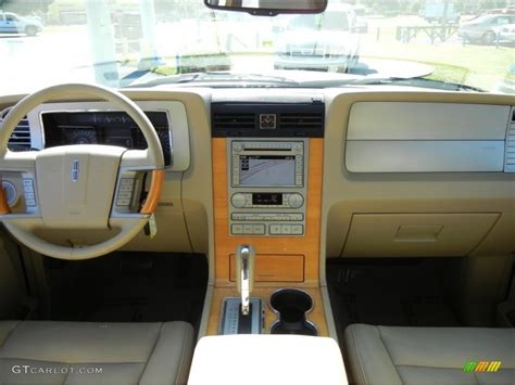 2008 Lincoln Navigator L Elite Dashboard Photos GTCarLot