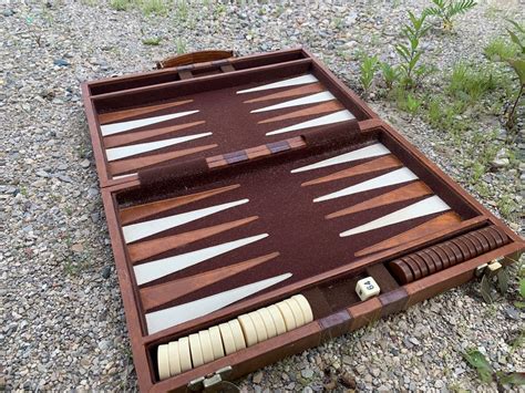 Vintage Backgammon Board | Backgammon, Backgammon board, Vintage