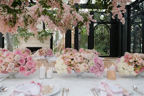 Luxury Baby Shower Overflowing with Garden Roses - Karina Pires Photography