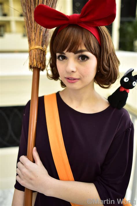 Kiki and Jiji #cosplay at Katsucon 2015 | Ph: Martin Wong | Fantasias ...