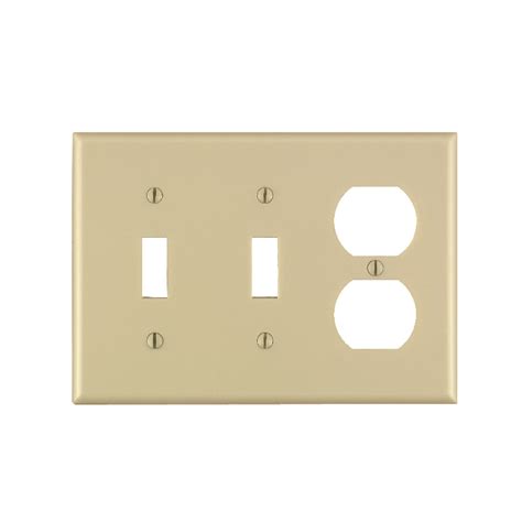 Leviton Ivory 3 Gang Thermoset Plastic Duplex Toggle Wall Plate 1 Pk Leviton Plates On Wall