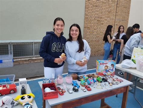 Mercadillo Solidario De Manos Unidas En Secundaria El Efecto Del Ser