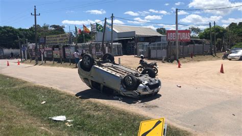 Persecución por hurto terminó con vuelco en ruta Interbalnearia y