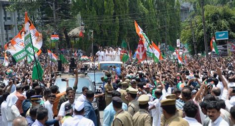 Rahul Gandhi At Wayanad Photos - Kerala9.com