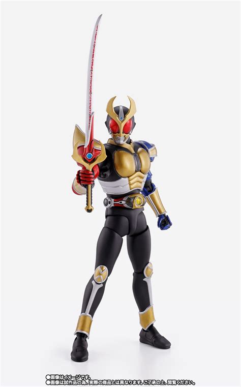 S H Figuarts SHINKOCCHOU SEIHOU MASKED RIDER AGITO Trinity Form