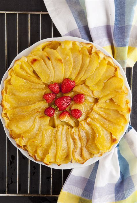 Recette Tarte Aux Poires Sans Fond Marie Claire