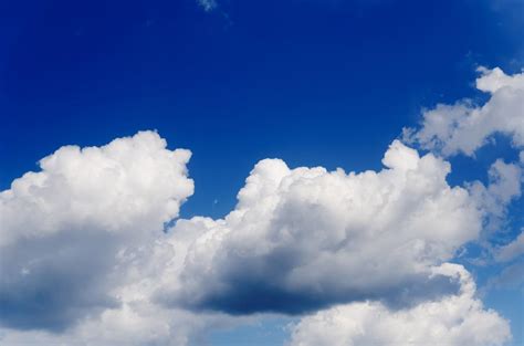 Happy Cloud Wallpapers - Top Free Happy Cloud Backgrounds - WallpaperAccess