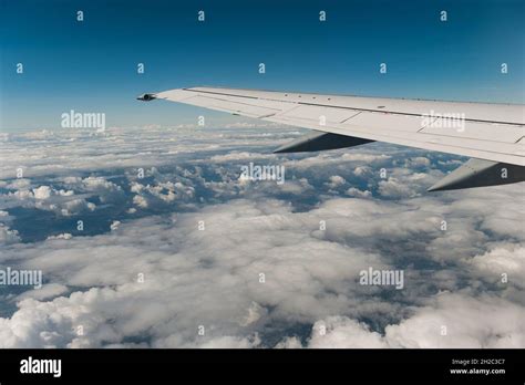 Nubes desde un avion fotografías e imágenes de alta resolución Alamy