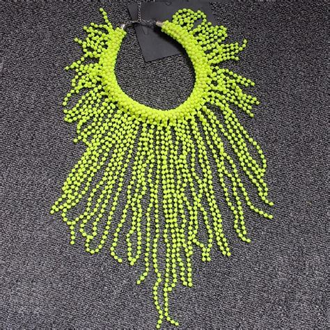 Handmade In Stock European Fashion Neon Yellow Statement Women Long Chokers Star Punk Chunky