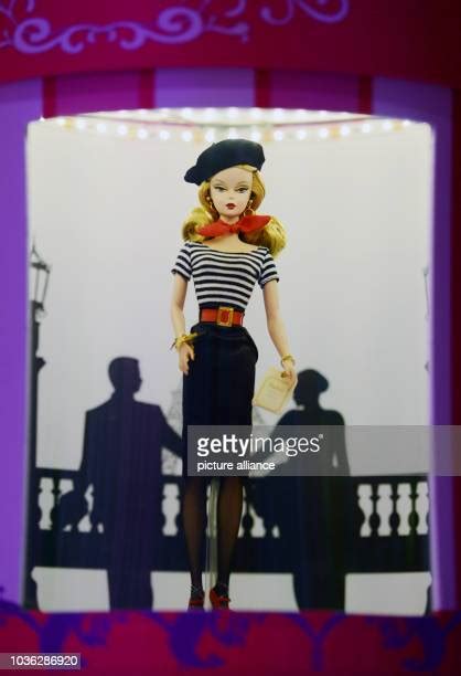 152 Barbie Dreamhouse Experience Stock Photos, High-Res Pictures, and Images - Getty Images