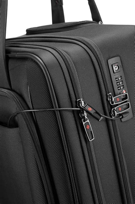 Samsonite Pro Dlx Rolling Tote Samsonite Sg