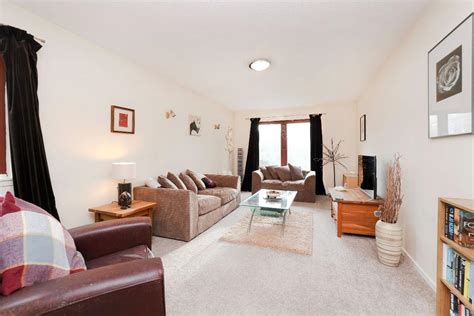 70 Flat 5 Pentland Terrace Morningside Edinburgh 2 Bed Flat 229 000