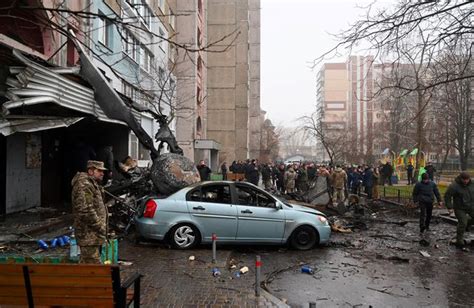 Crash d un hélicoptère près de Kiev 16 morts dont le ministre de l