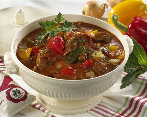 Ungarisches Gulasch Rezept LECKER Gulasch Rezepte Gulasch Rezepte