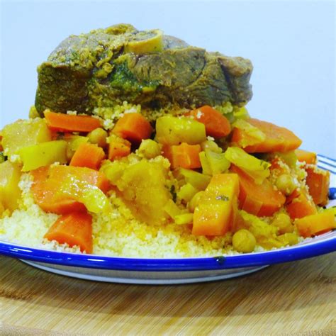 Couscous Traditionnel Aux L Gumes De Saison Et Agneau Le Traiteur De