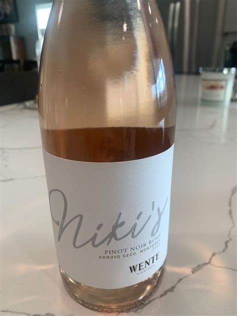 2022 Wente Vineyards Pinot Noir Niki s Rosé Arroyo Seco USA