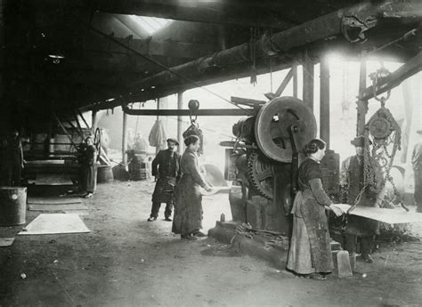 Amazing Photos Show British Womens Work During Wwi Vintage Everyday