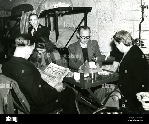 UNDERGROUND SHELTER at a Holborn tube station, London, in WW2 Stock ...