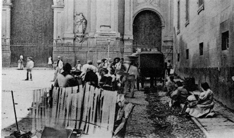 La Curiosa Historia De La Plaza De Las Pasiegas De Granada Espacyos