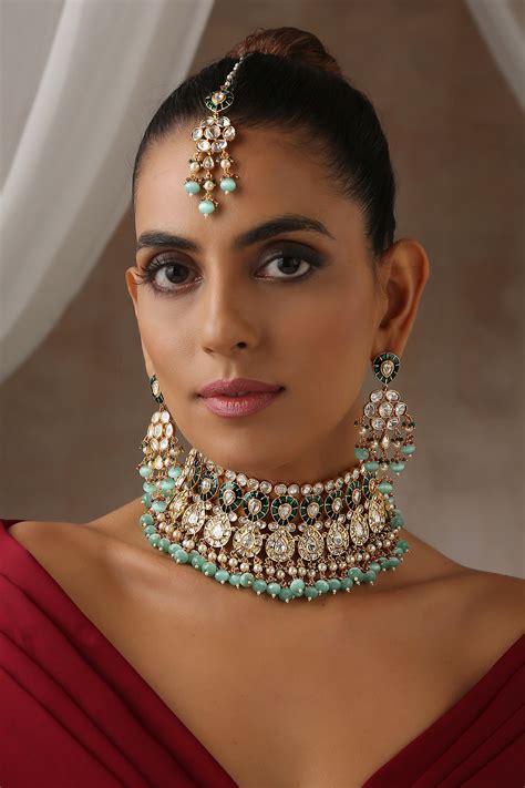 Buy Green Moissanite Polki Tear Drop Carved Choker Set By Swabhimann