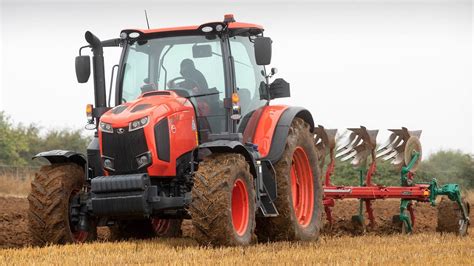 Kubota M Tractor Series First Impression Youtube