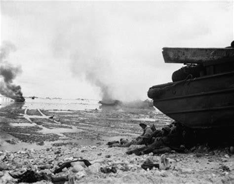 Invasion Beach Peleliu - Peleliu - TracesOfWar.com