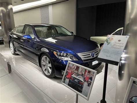 La Lexus Ls H Pour Le Mariage De Sas Le Prince Albert Ii Et