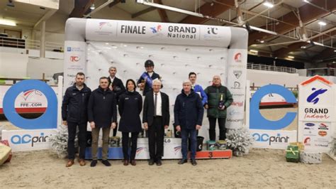 Double Finale Du Grand National FFE AC Print De Saut D Obstacles Et