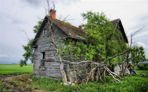 Old Farmhouse Wallpaper - WallpaperSafari