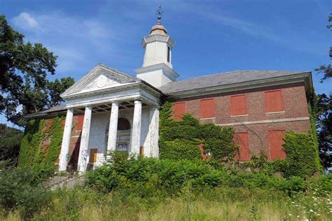 Metropolitan State Hospital - An Abandoned Hospital in Massachusetts