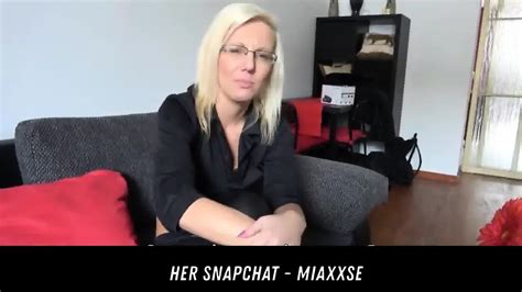 Blonde Wife Cheating Her Husband HER SNAPCHAT MIAXXSE