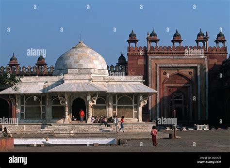 India Uttar Pradesh Fatehpur Sikri Jami Masjid Great Mosque Shrine Of