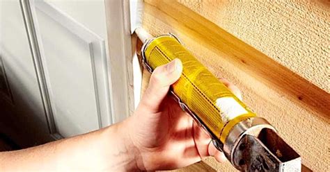 How to Caulk: Tips From A Professional