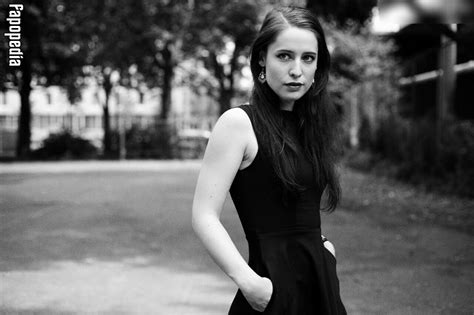 Wer Hat Mehr Von Alicemisswunderland Nude Leaks Photo