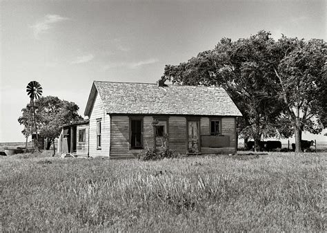 Image 0049c Old Farm House In Kansas Usa Circa 1970 Terry Skibby