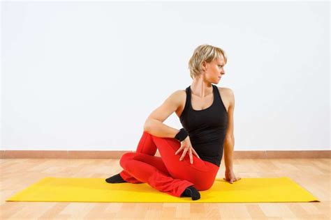 Purna Matsyendrasana Full Lord Of The Fishes Pose Benefits How To