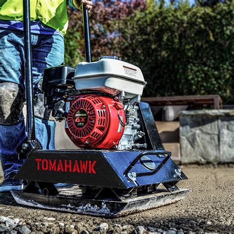 Tomahawk Power Powerful Honda Vibratory Plate Compactor for Ground