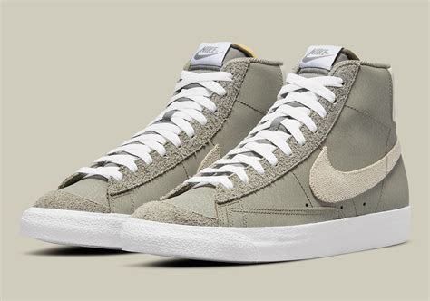 Blazer Nike Kaki Off Concordehotels Tr